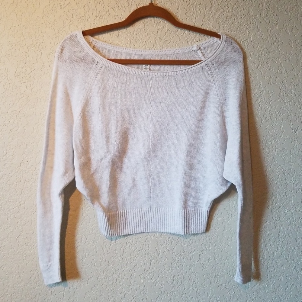 Thin cropped sweater